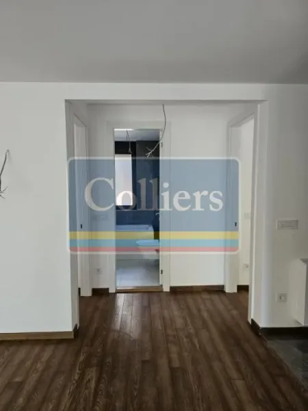 Spacious Four-Bedroom Apartment with Three Terraces and Garage in Vračar - Image 5