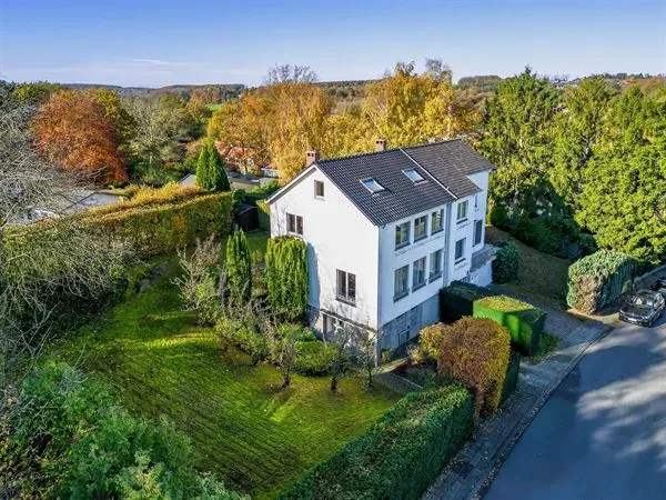 Spacious House with Garden in Beautiful Sint-Genesius-Rode, Belgium - Image 2