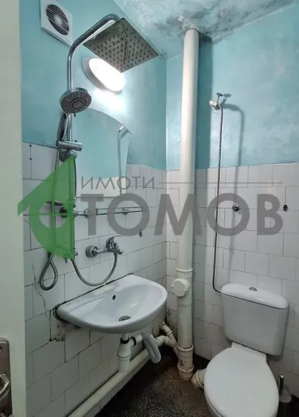 Spacious South-Facing Apartment in Stara Zagora – 45m2 - Image 4