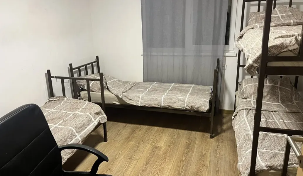 Spacious 10-Bedroom Apartment with Terrace Near Belgrade Highway - Image 3