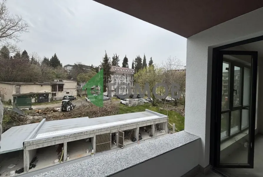 Spacious 3-Bedroom Apartment in New Building - Arazmoto, Stara Zagora - Image 3