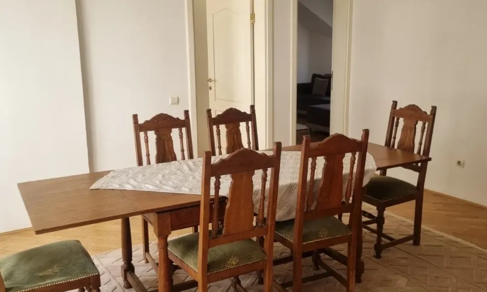 Spacious 5-Bedroom Apartment in Belgrade's Banovo Brdo Center - Image 1