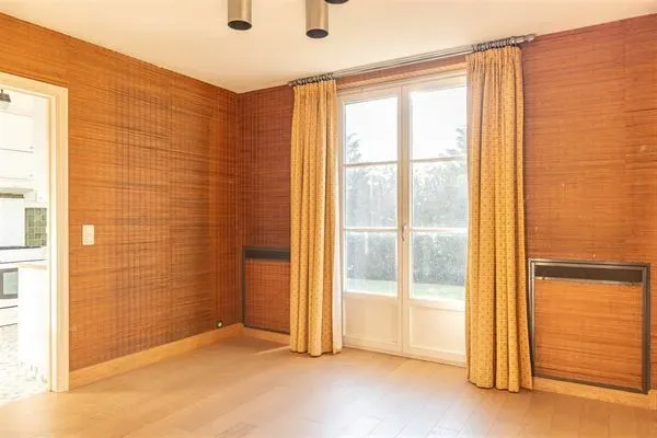 Renovate This Architect-Designed Villa with Stunning Garden in Ukkel - Image 1