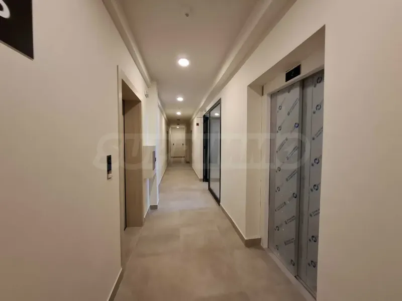 Spacious 3-Bedroom Apartment in Plovdiv, Bulgaria - Image 4
