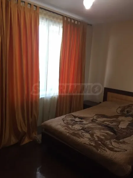 Spacious, Fully Furnished 4-Bedroom Apartment in Vidin - Image 4