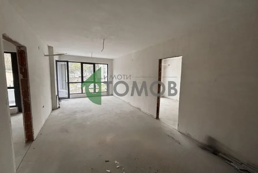 Spacious 3-Bedroom Apartment in New Building - Arazmoto, Stara Zagora - Image 2