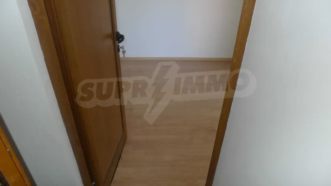 Spacious 1-Bedroom Apartment with Stunning Mountain Views Near Pamporovo and Smolyan. - Image 2