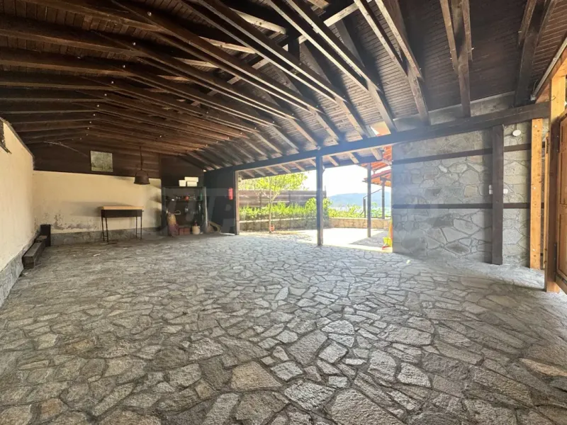 Panoramic Lakeside House - 6 Bedrooms, BG - Image 3