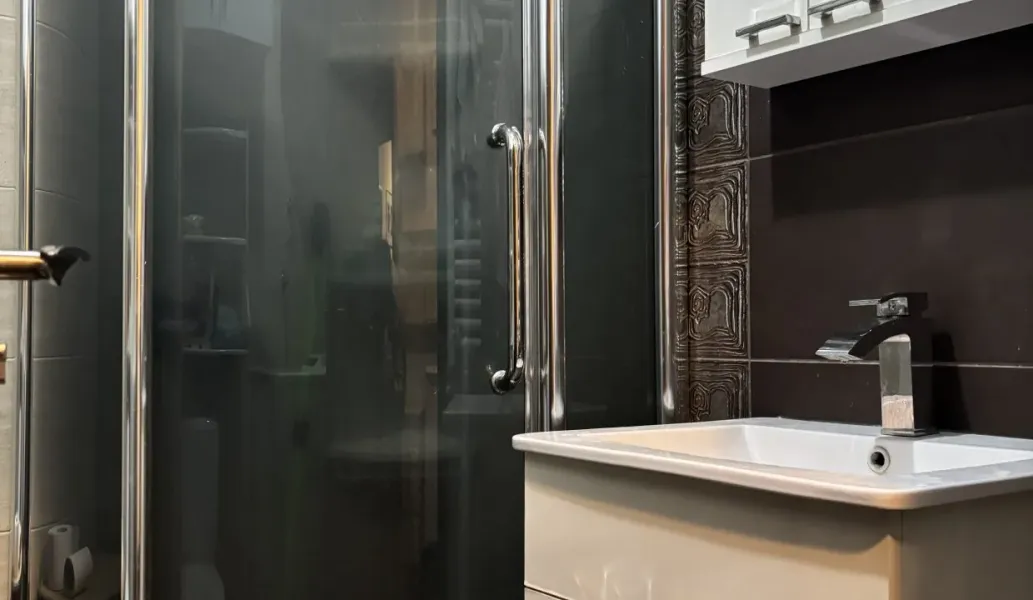 Fully Furnished 3-Bedroom Apartment in Excellent Belgrade Location - Rent - Image 2