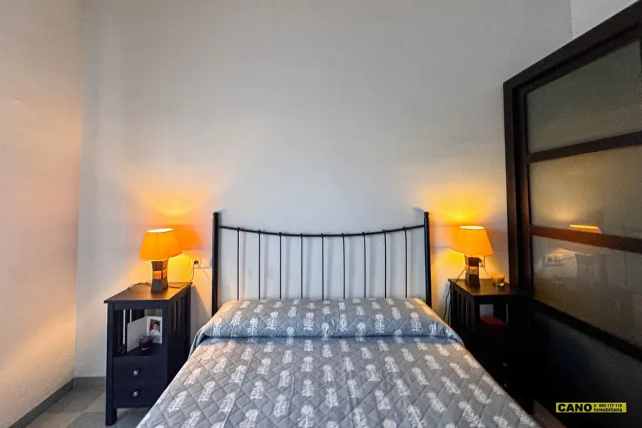 Apartment for sale in Roquetas de Mar - Image 2