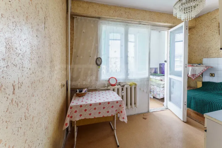 Sofia Apartment: Renovate &amp; Create Your Dream Home - Image 1