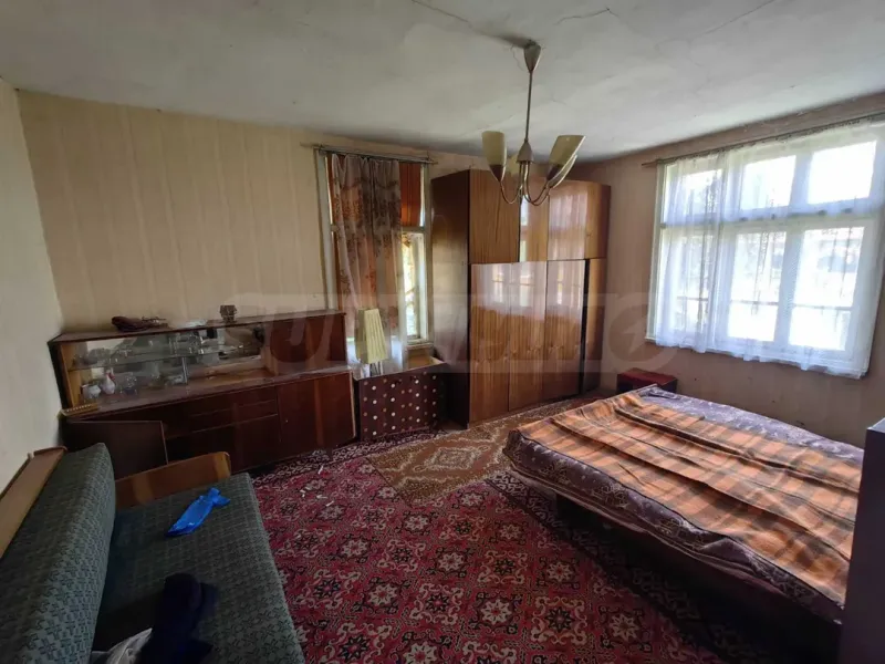 Spacious House by the Danube River in Novo Selo - Image 5