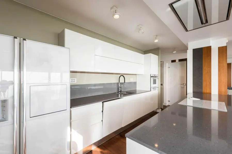 Varna Seafront Apartment - Panoramic Luxury 3+1 - Image 2