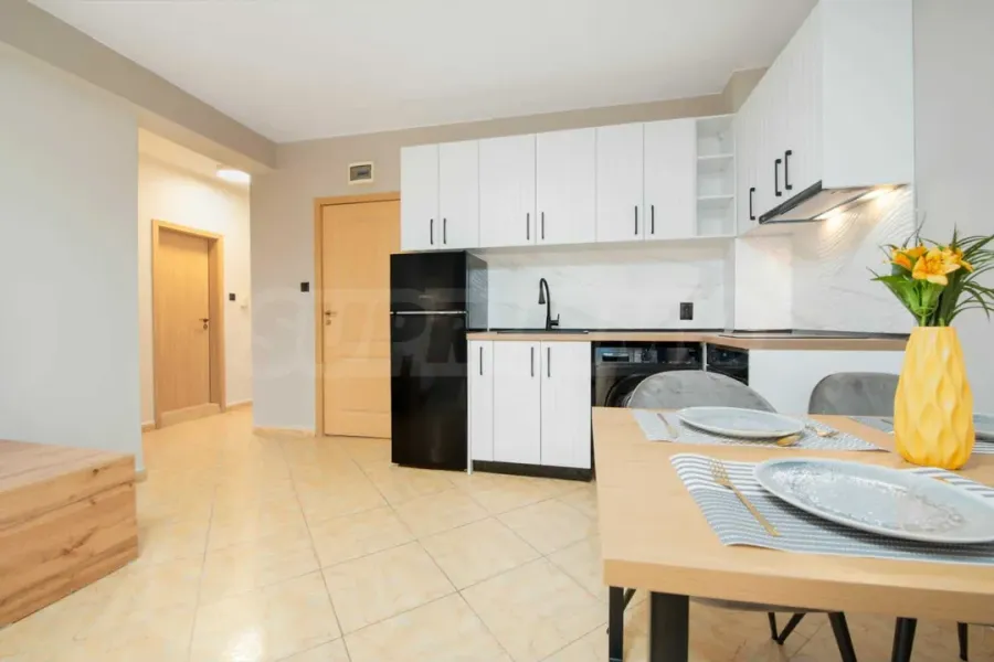 Modern apartment in Sunny Beach's heart. - Image 5