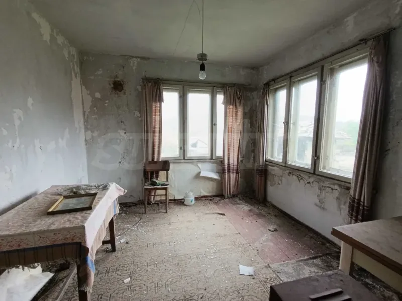 House for sale in Polski Trambesh - Image 3