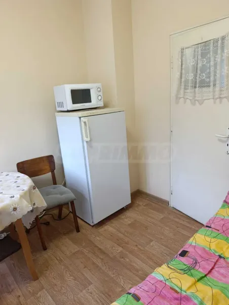 Spacious 2-Bedroom Apartment Near Burgas Sea Garden - Image 2