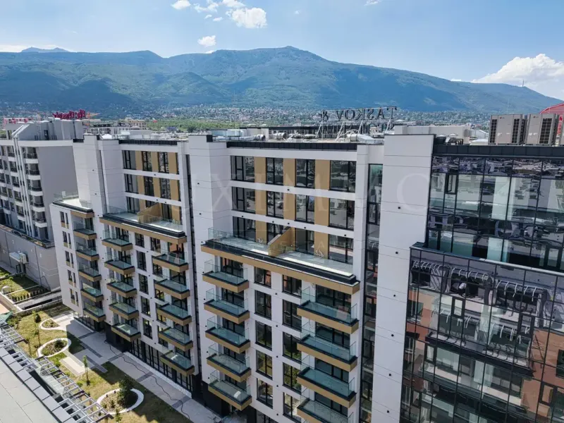 Stylish One-Bedroom Apartment in Okinawa Boutique Residence, Sofia - Image 3