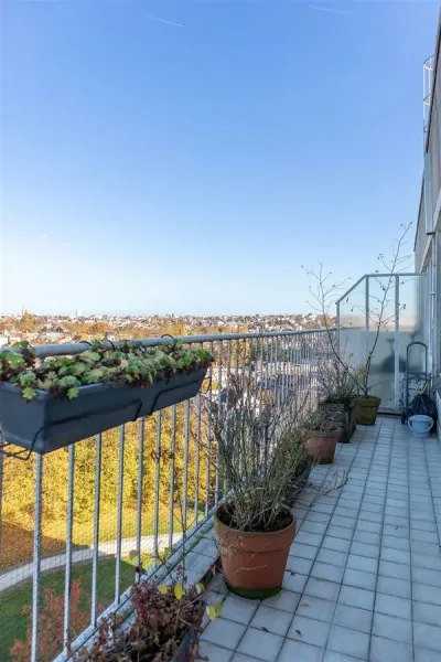 Uccle Center Apartment with Terraces & Breathtaking Brussels Views - Image 3