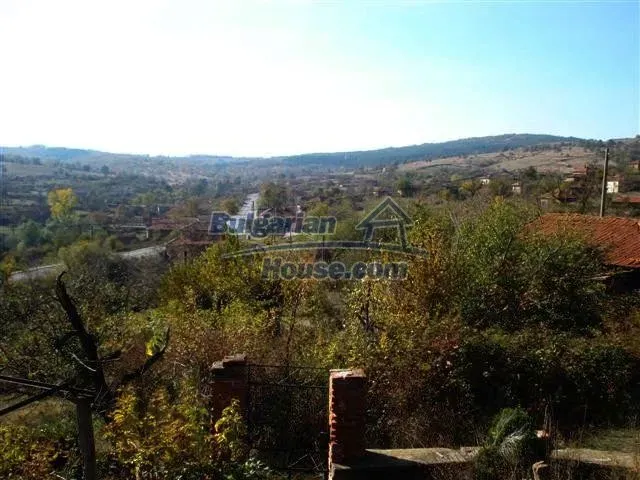 Spacious Rural House with Garden and Stunning Panoramic Views - Image 2