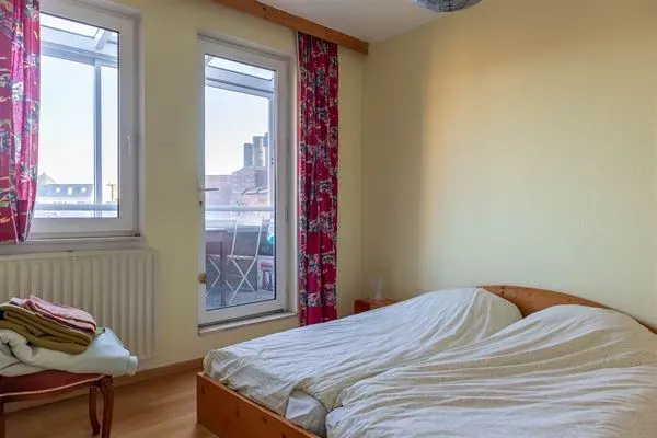 Charming Albert District Apartment with Terrace – 45m2 – Forest - Image 1