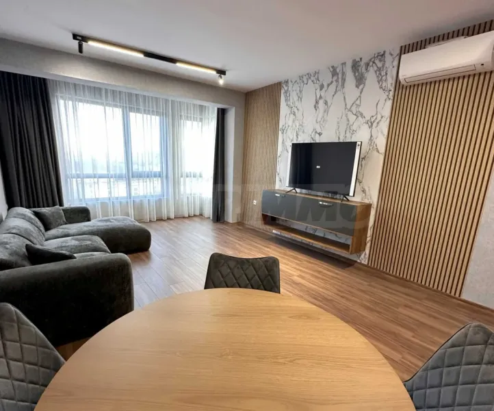 Stylish 2-Bedroom Apartment Near Mall Plovdiv - Image 2