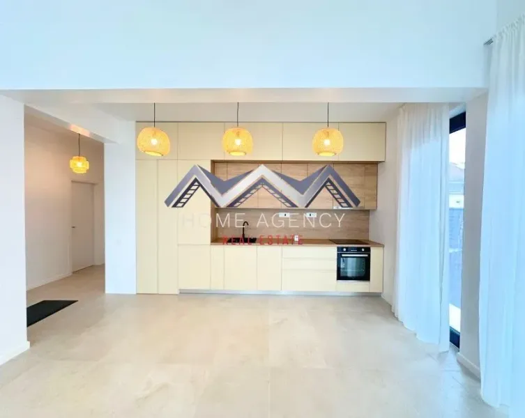 Elegant, New-Built House with Garden in Otopeni for Rent - Image 4