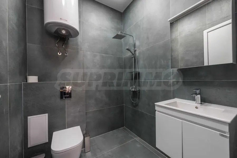 Stylish Varna Apartment - Central Location - Image 4
