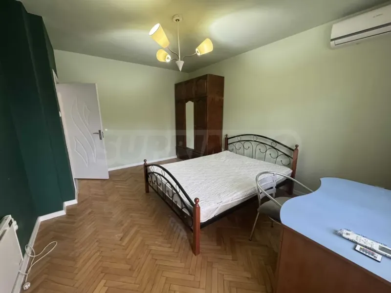 Spacious Fully Furnished 3-Bedroom Apartment in Varna - Image 5