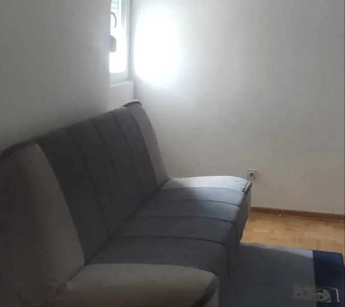 Spacious 3-Bedroom Apartment with City Views in Voždovac - Image 3