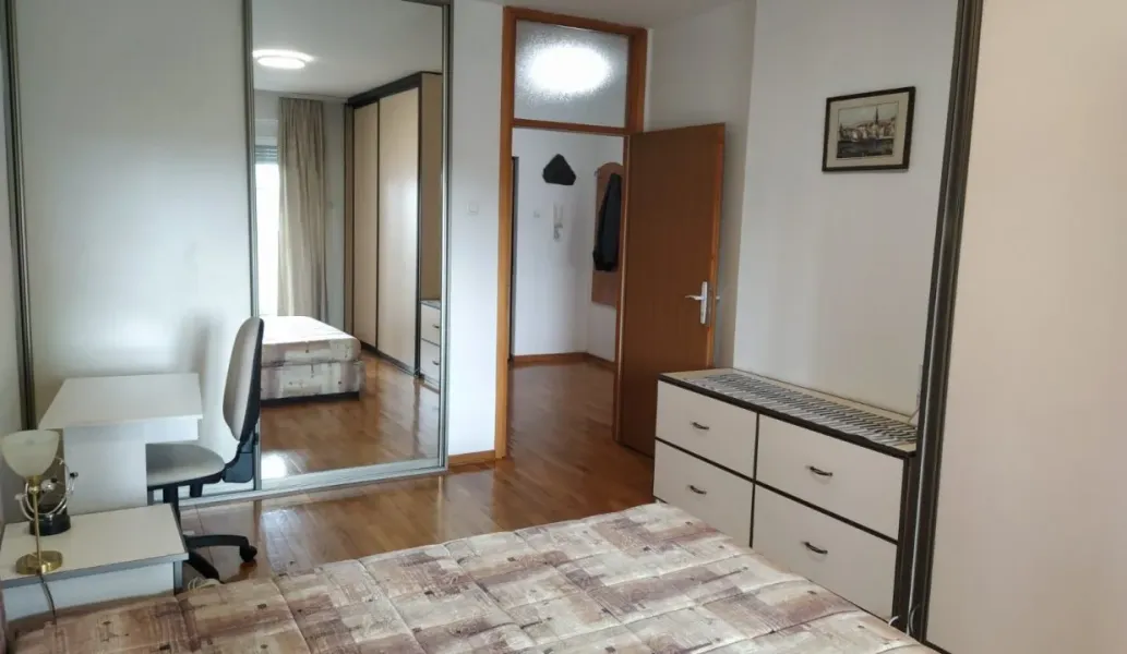 Fully Furnished 2 Bedroom Apartment for Rent in Vračar, Belgrade - Image 5