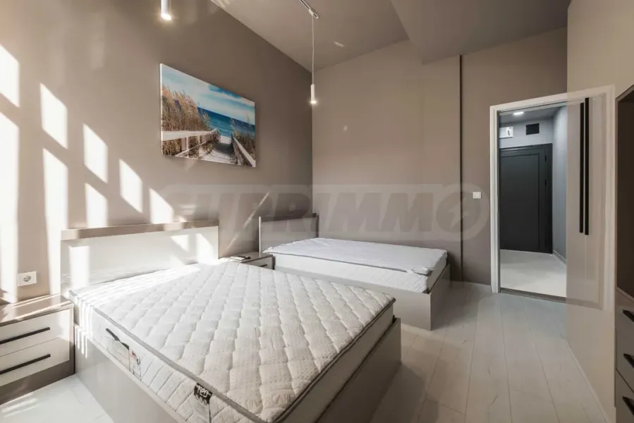 Stylish Varna Apartment - Central Location - Image 2