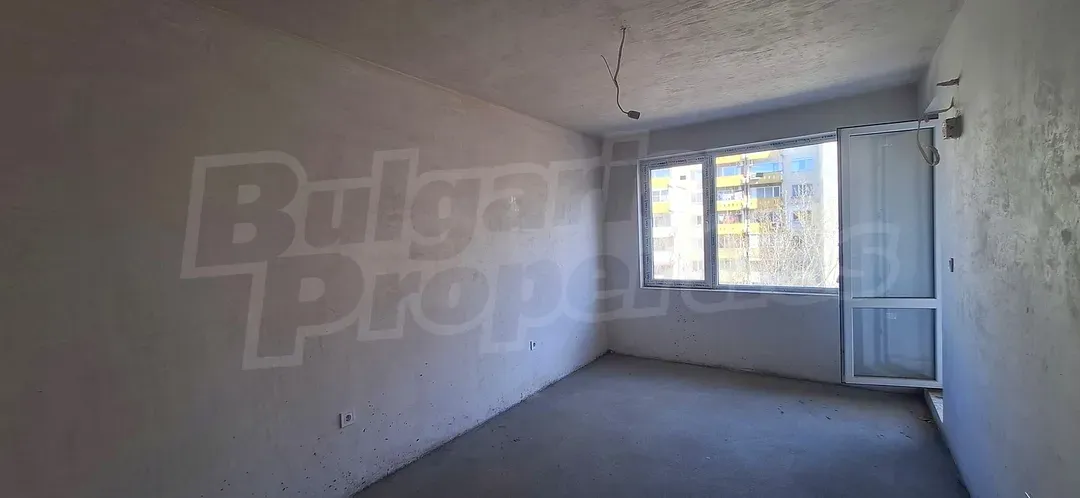 Modern 1-Bedroom Apartment in Plovdiv's South District - New Construction - Image 2