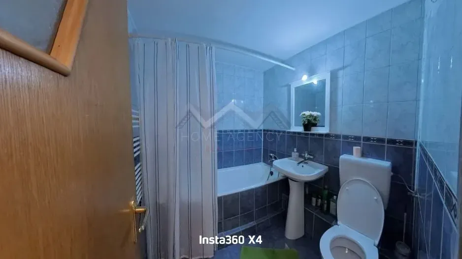 Spacious 2-Bedroom Apartment for Sale in Central Otopeni - Image 1