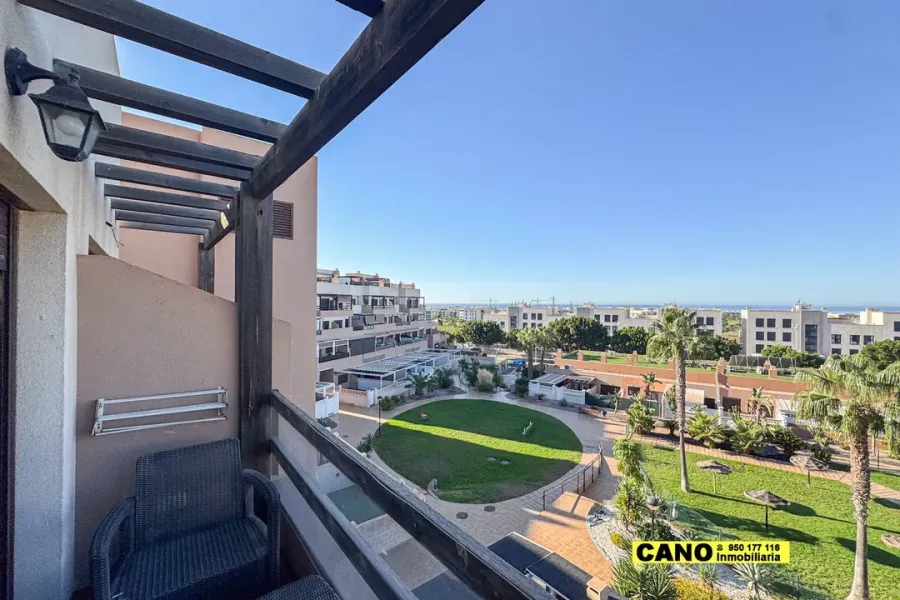 Spacious 2-Bedroom Apartment with Pool in Toyo, Almería - Image 1